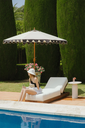 parasol-o260-cm-z-tkaniny-i-aluminium-aneli.jpg.webp